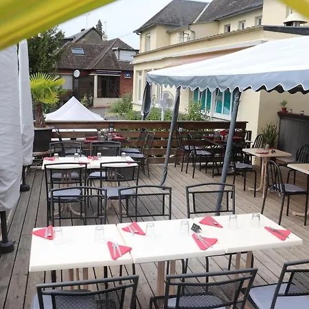Le Risle - Отель Montfort-sur-Risle