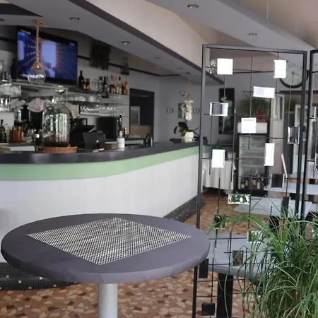 Le Risle - Hotel Montfort-sur-Risle